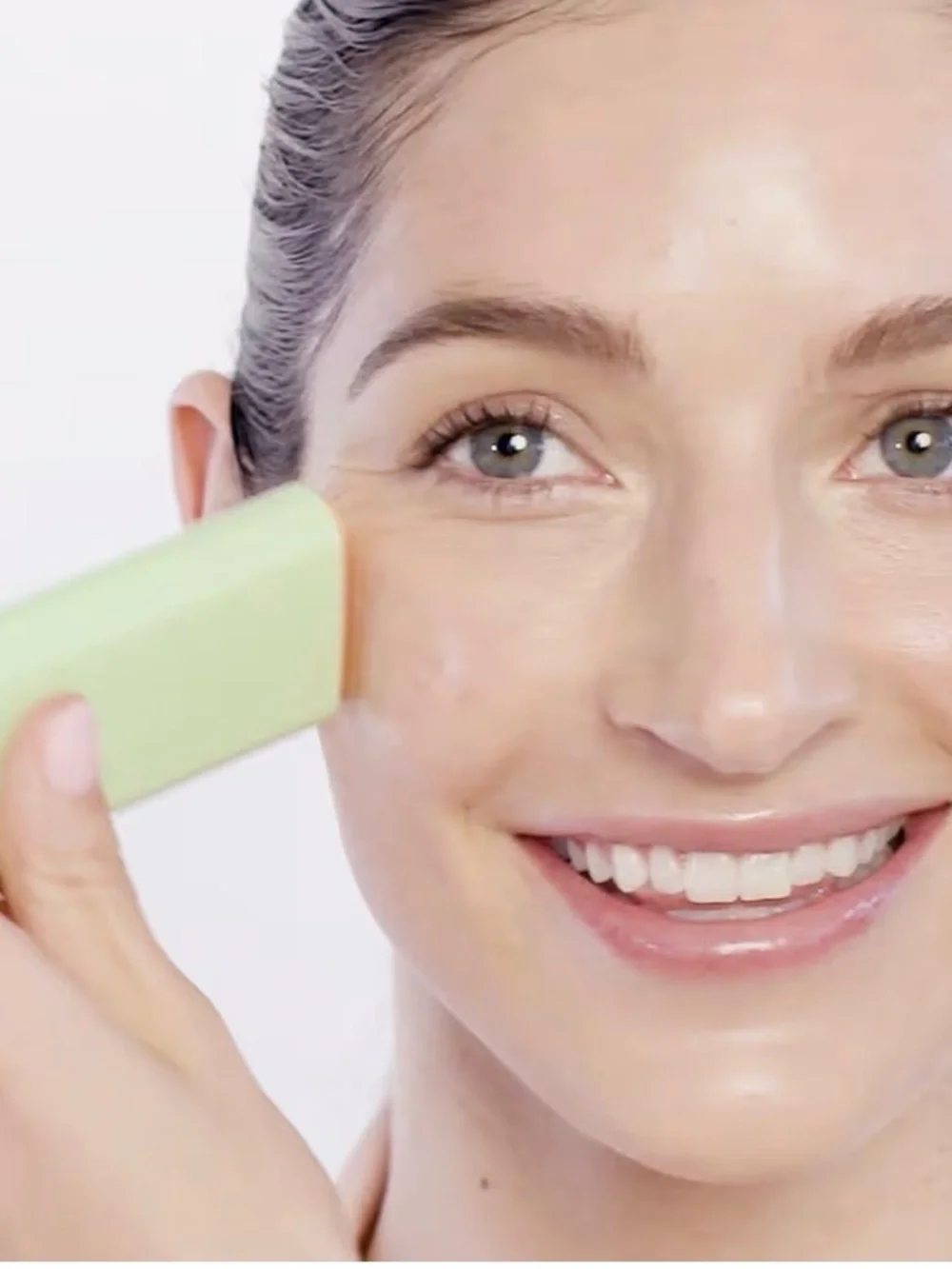 NEW Pixi On-the-Glow SuperGlow Highlight Moisture Stick IcePearl